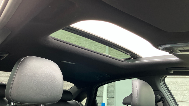 Hyundai IONIQ 6 239kW Ultimate 77kWh 4dr AWD Auto Electric Saloon